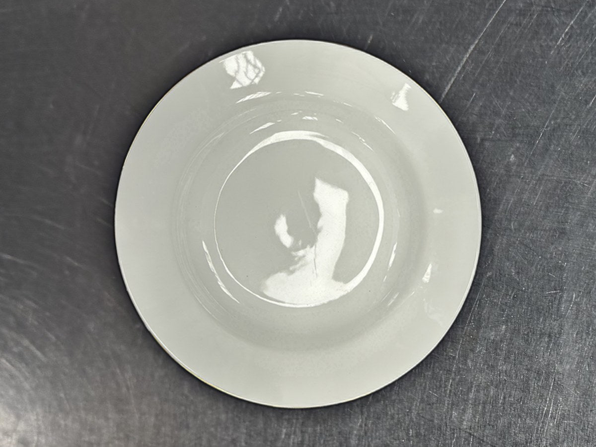 10 Strawberry Street Ltd. White Bowl: 76 ppm lead by XRF