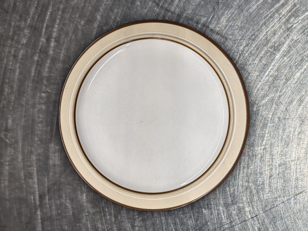 Arita Genesis Beige Chop Round Dish: 26,320 ppm lead by XRF