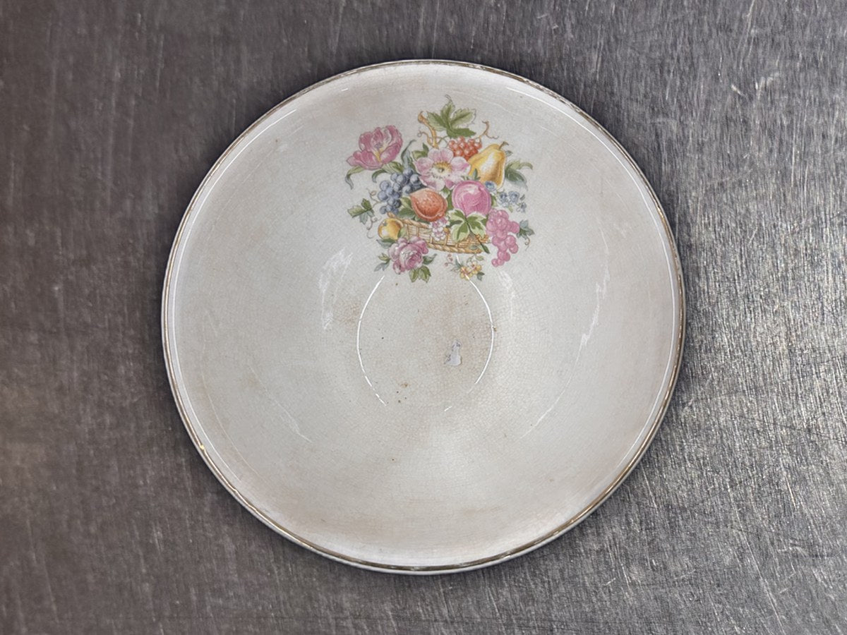 Bakerite Floral Mixing Bowl: 82,632 ppm lead by XRF