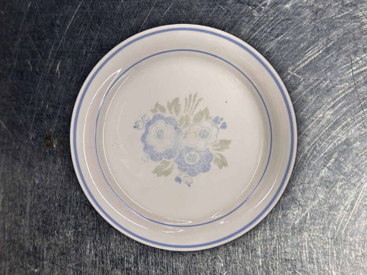 Belle Grove Round Dish: 3,191 ppm lead by XRF
