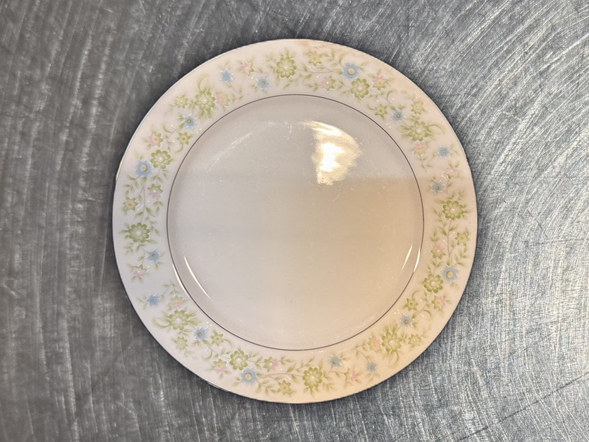 Blossom Time Round Dish: 1,375 ppm lead by XRF
