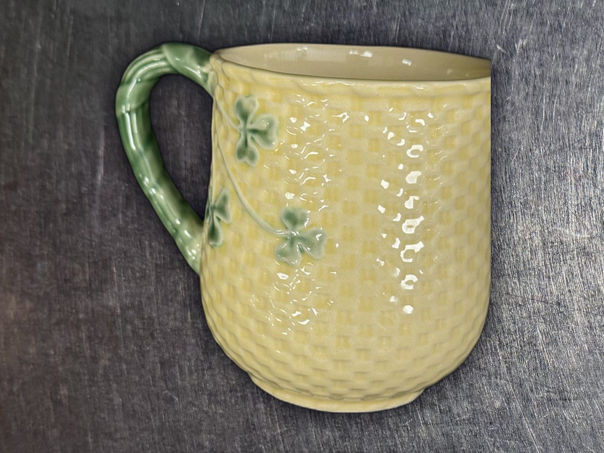 Bordallo Pinneiro Shamrock Mug: 949 ppm lead by XRF