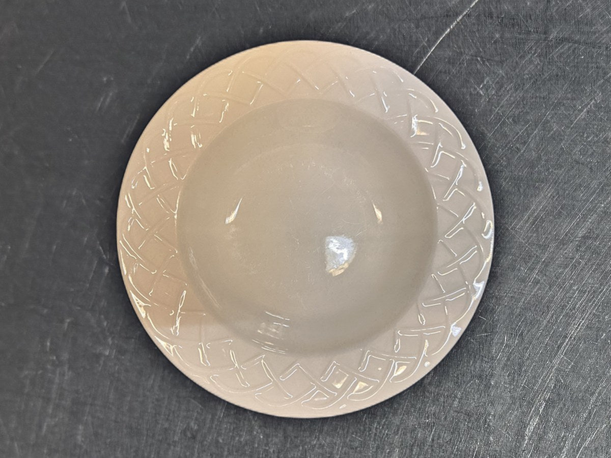 Ceramic Embossed White Soup Bowl: 58 ppm lead by XRF