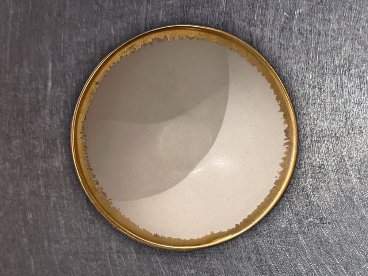 Ceramirupe Opal Gold Brush Small Bowl: 654 ppm lead by XRF