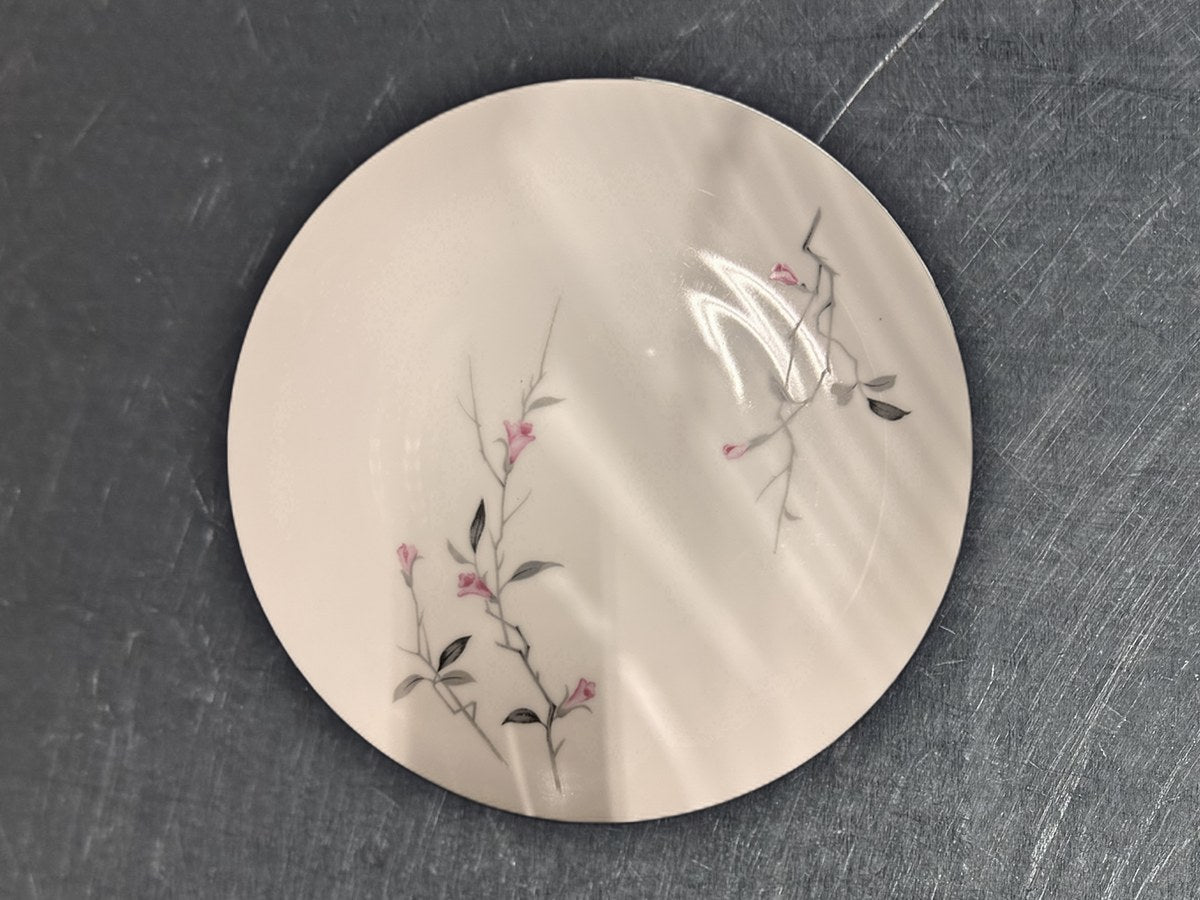 Cherry Blossom Dish: 6,841 ppm lead by XRF