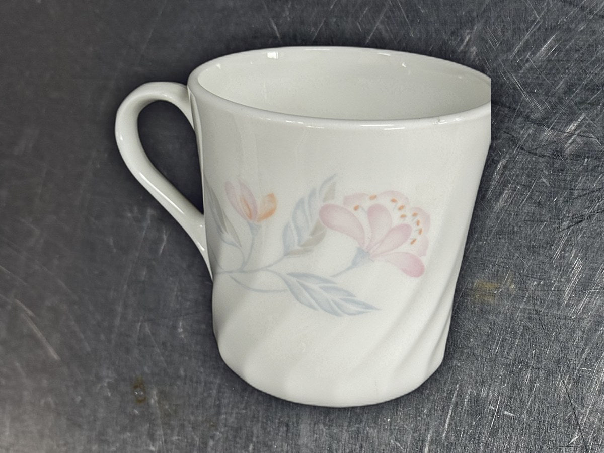 Corning Floral White Mug: 846 ppm lead by XRF