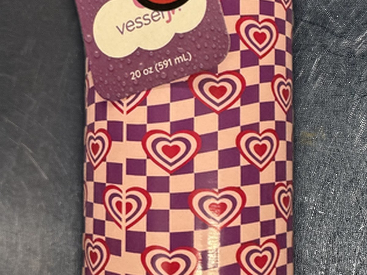 Decorate Heart Pink Water Tumbler: 31 ppm lead by XRF