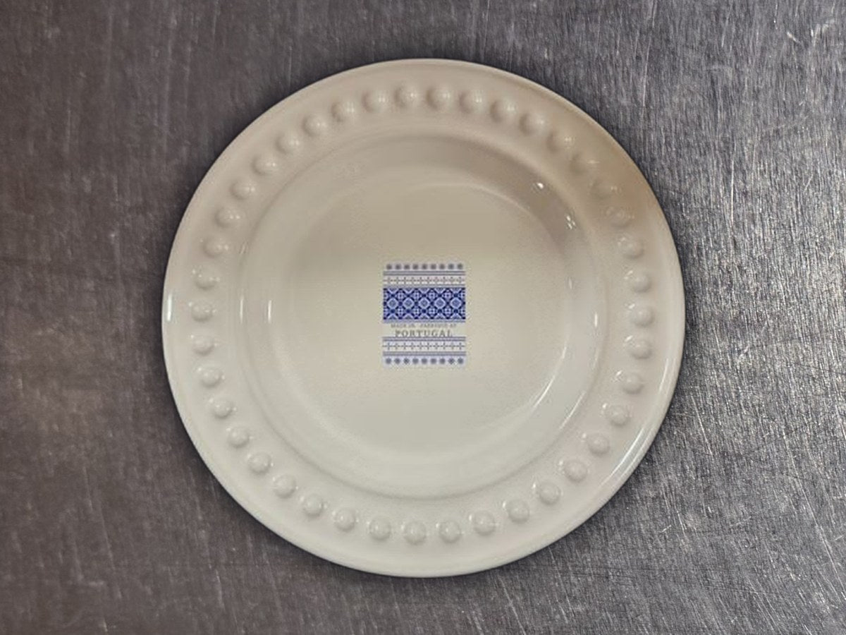 Delmar design by fapor rustic dots white dish