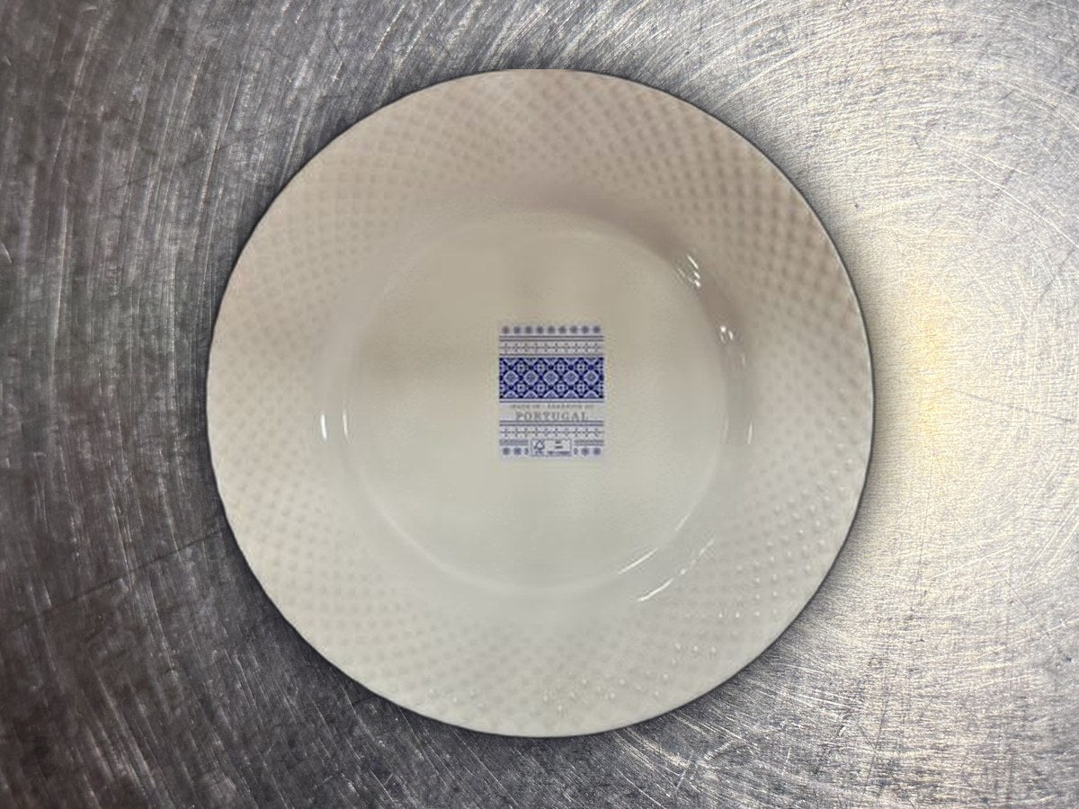 Fusion design by fapor trellis white dish