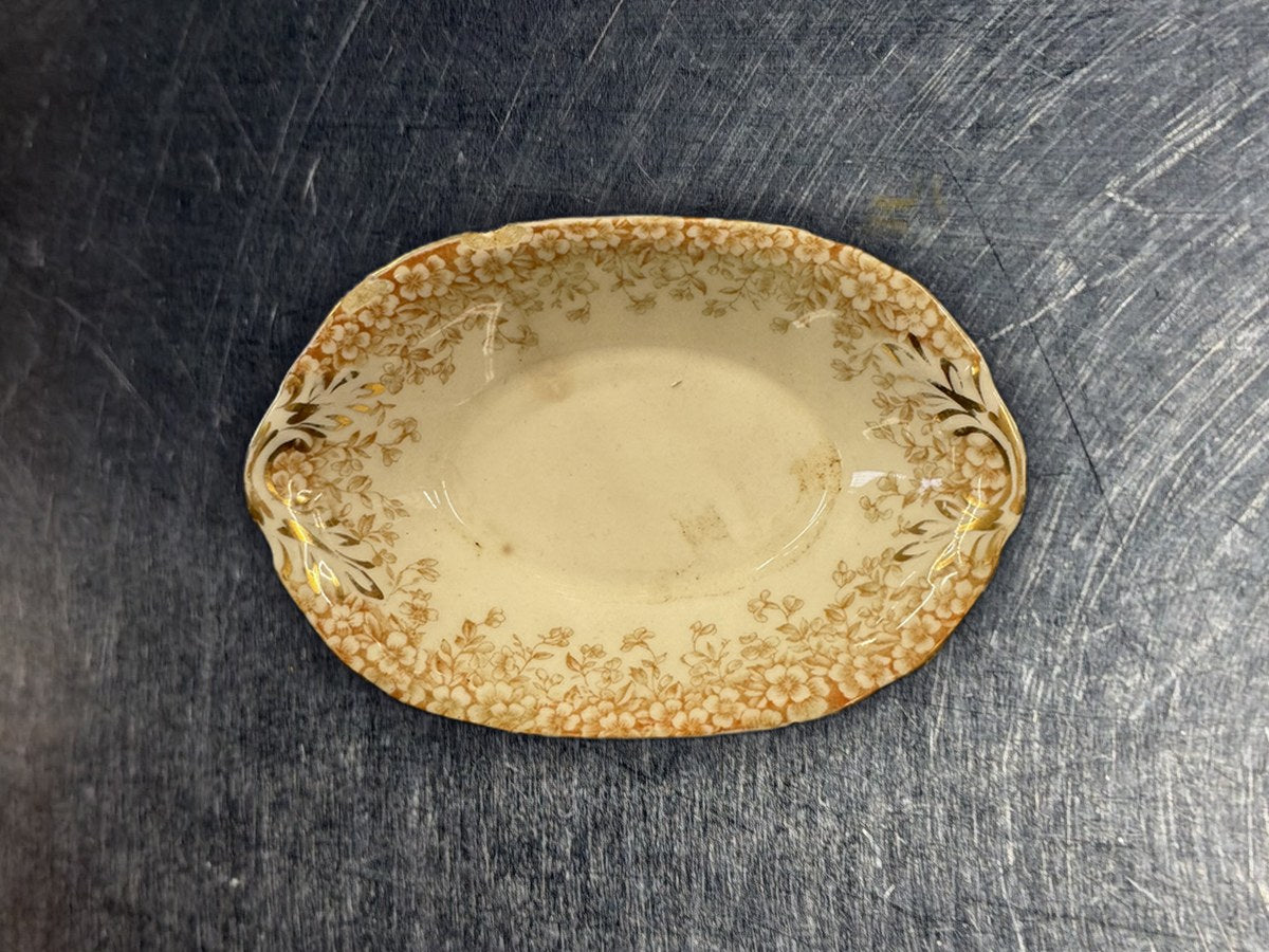 Henry Alcock Persian Oval Bowl: 50,103 ppm lead by XRF