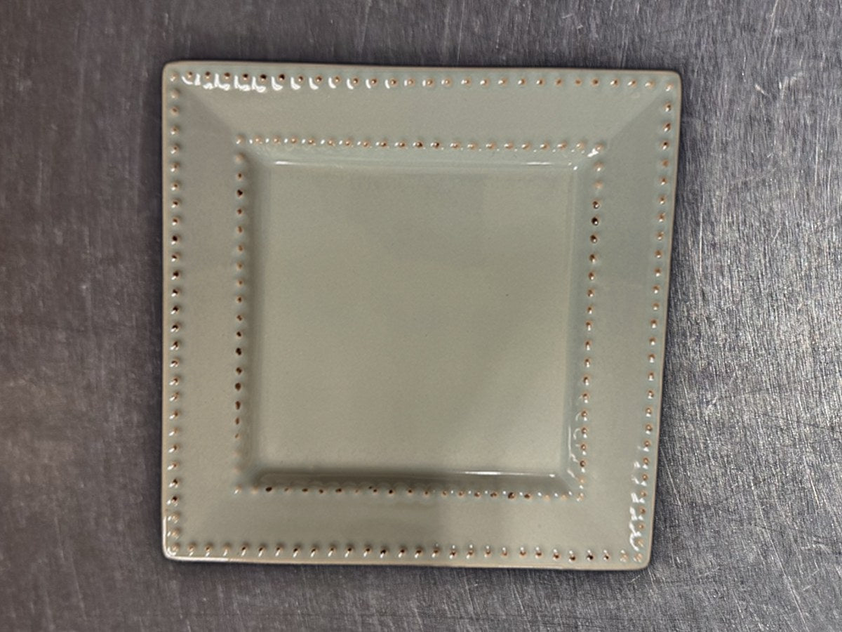 Home Essentials Beaded Square Flat Dish: 1,568 ppm lead by XRF