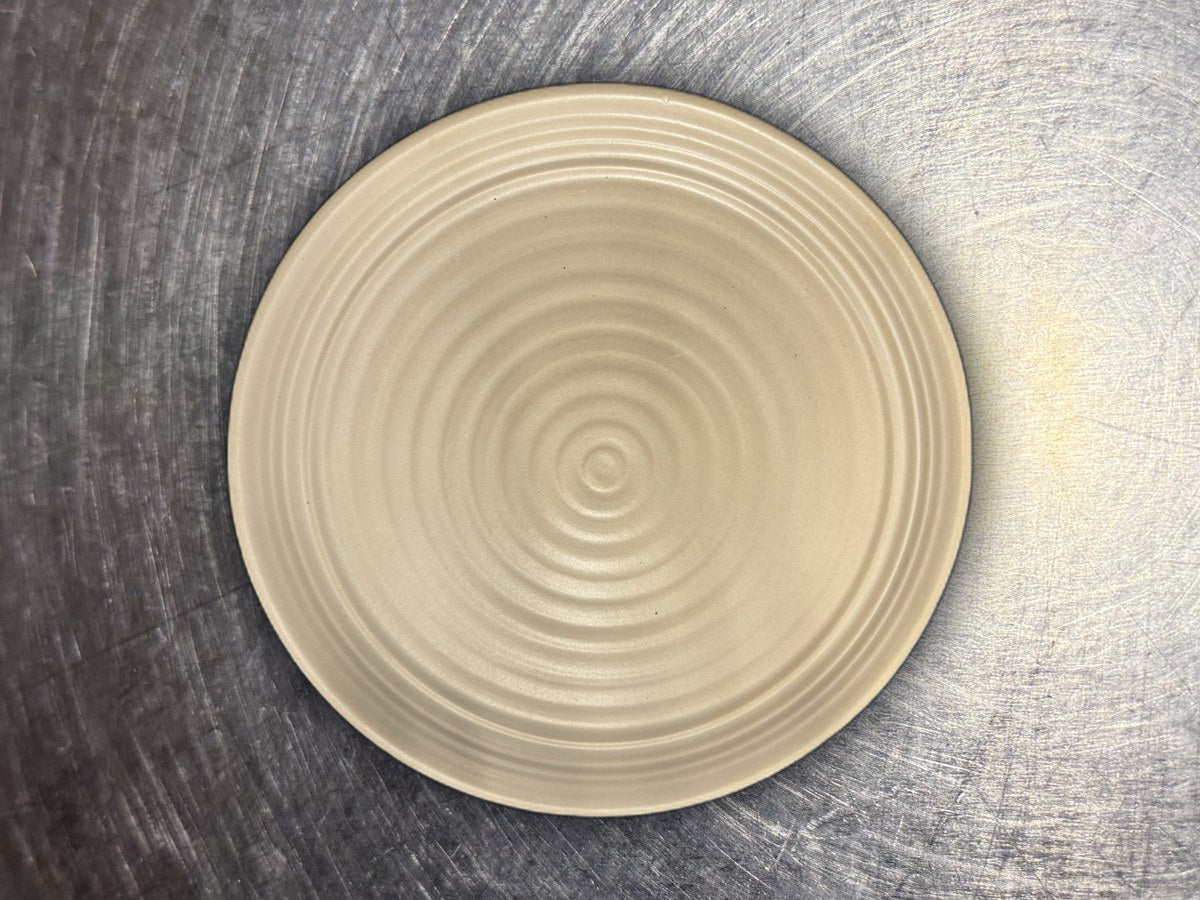 Honey Bloom Maze Round Large Dish: 681 ppm lead by XRF