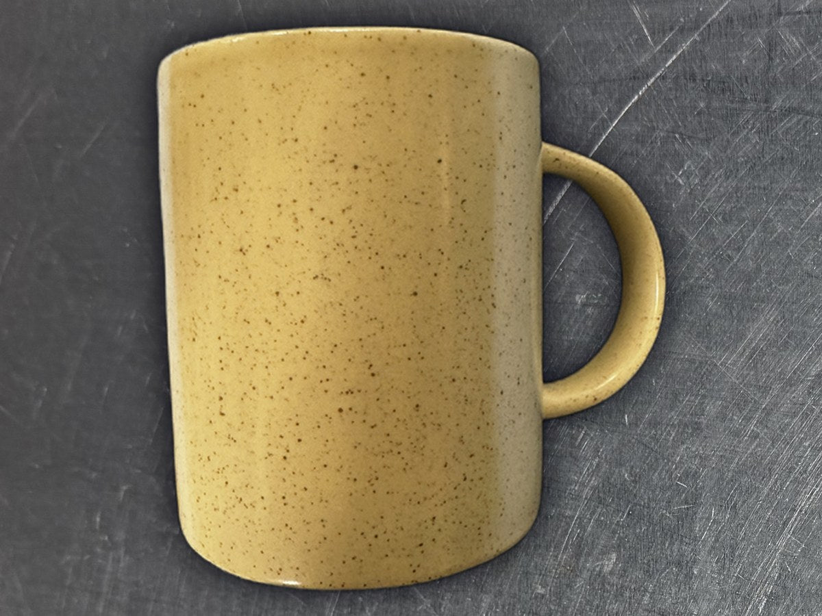 Honey Bloom Yellow Big Mug: 178 ppm lead by XRF