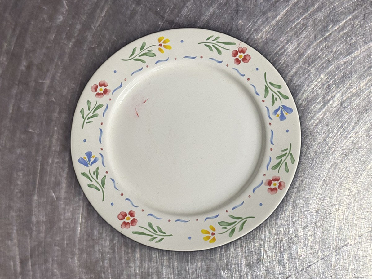 International Tableworks Greta dish