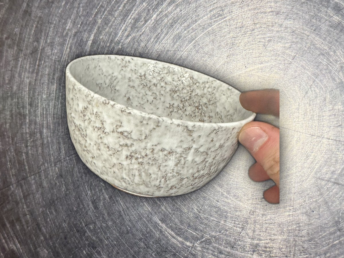 Japanese Style Ceramic Bowl: 105 ppm lead by XRF