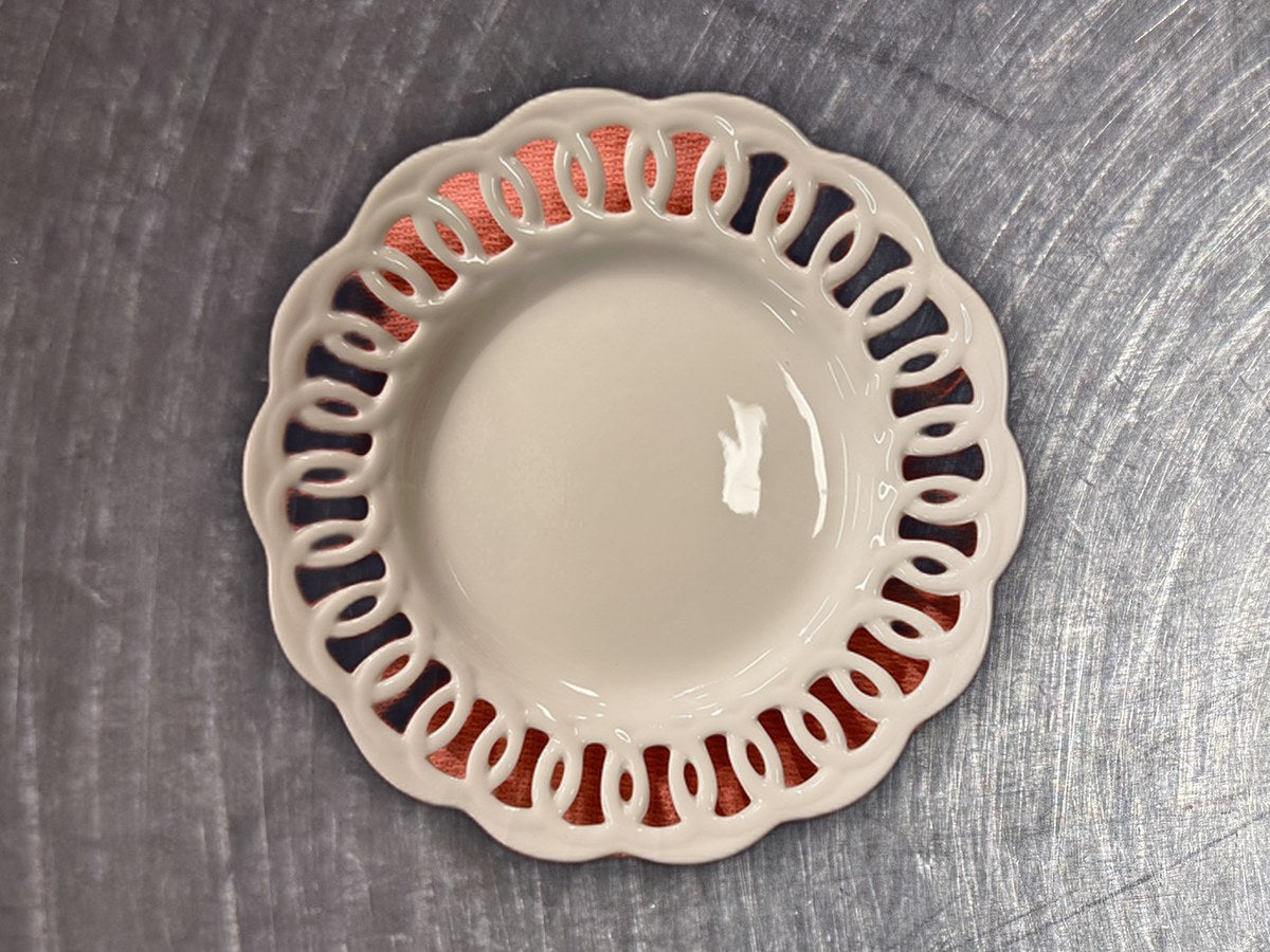 La Porcellana Bianca Ceramic Saucer: 80 ppm lead by XRF
