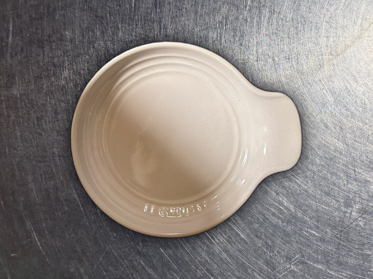 Le creuset white serving dish
