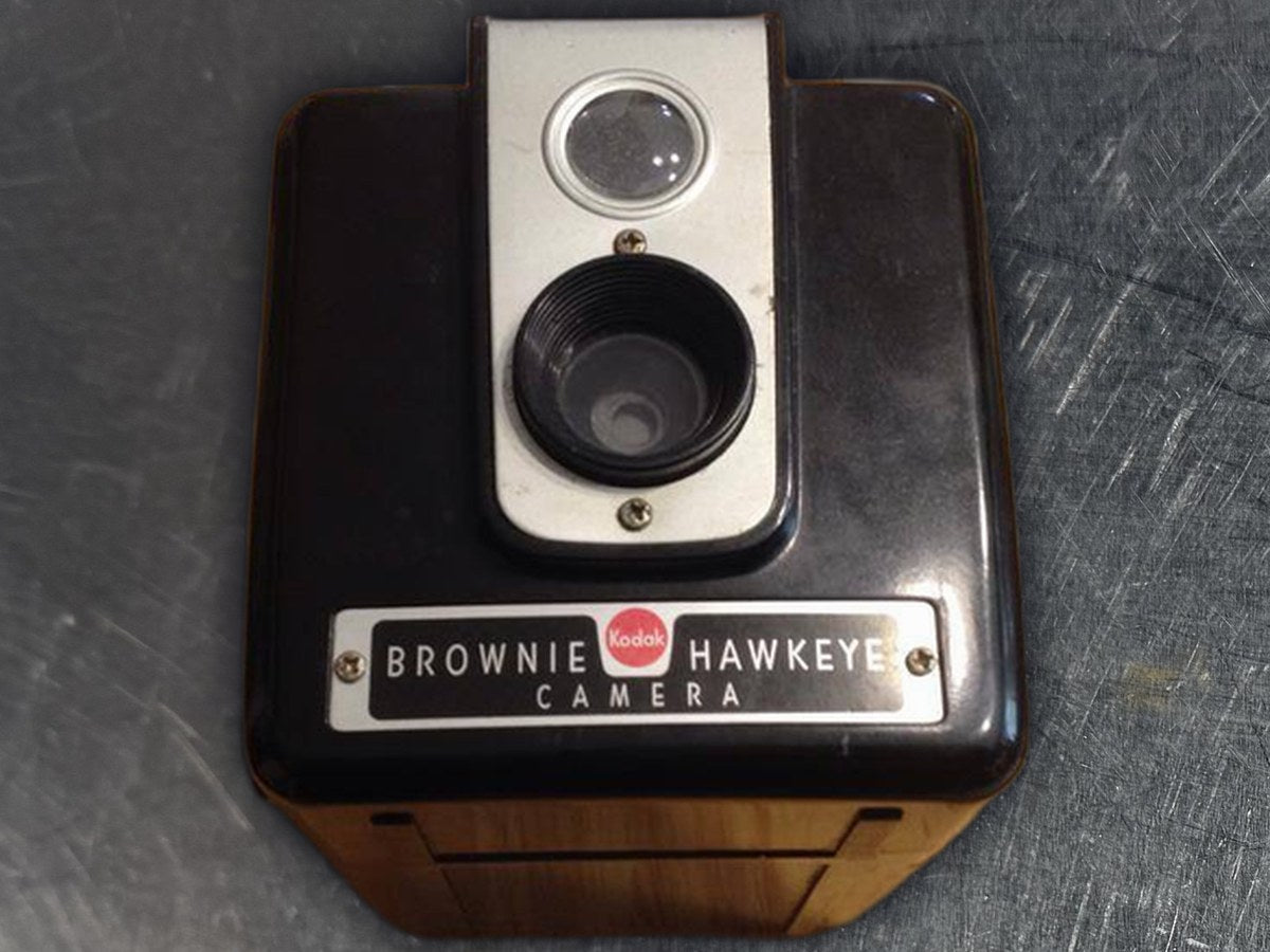 Antique Brownie Camera: 8,539 ppm lead by XRF
