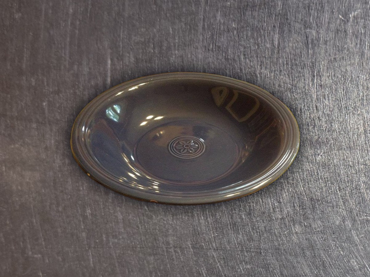 Oneida Dark Blue “Petals” Bowl (Year Unknown): 369 ppm lead by XRF