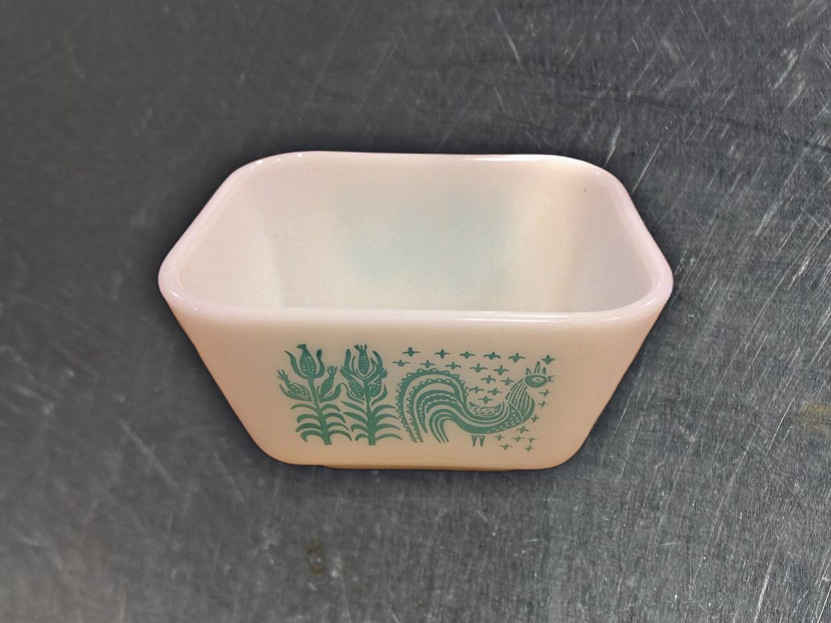 Vintage Turquoise Butterprint Pyrex Dish: 30,600 ppm lead by XRF