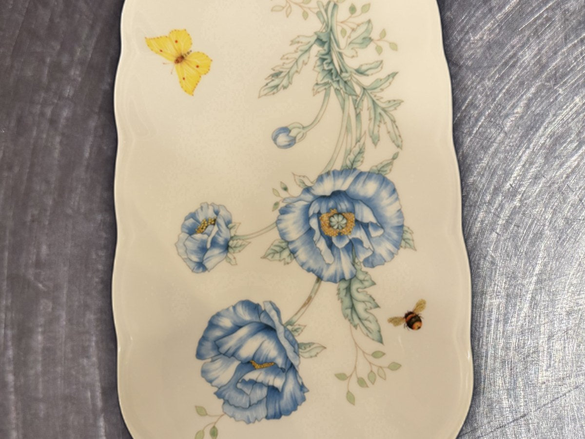 Lenox Butterfly Meadow Oblong Tray Dish: 653 ppm lead by XRF
