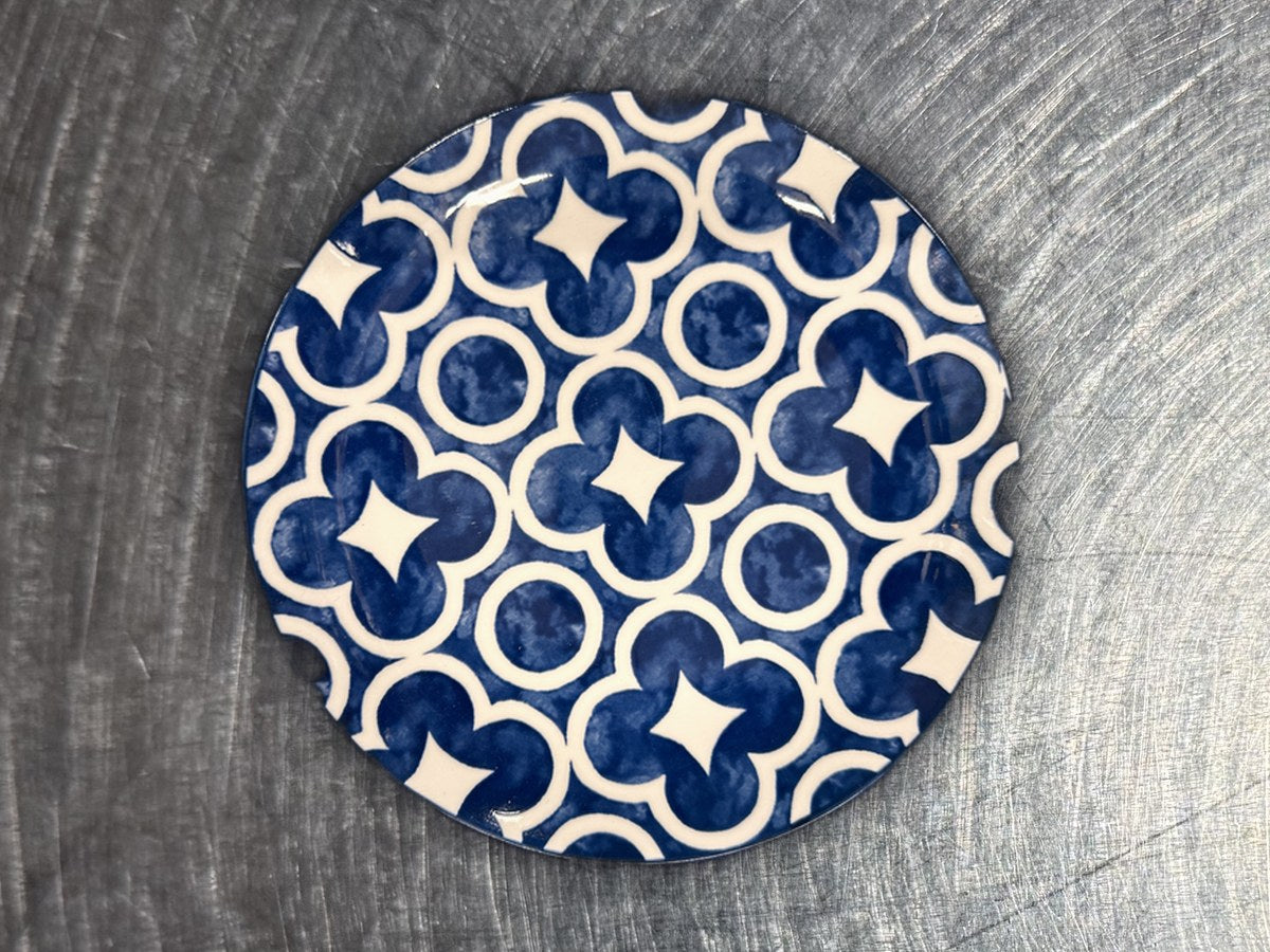 Mainstays Blue Rim Printed Dish: 30 ppm lead by XRF