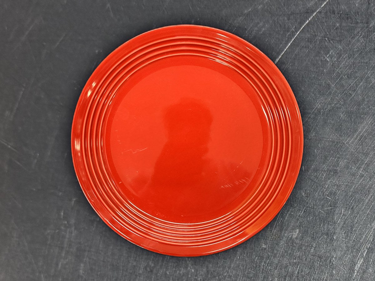 Mainstays Chiara Collection Red Dish: no lead detected by XRF
