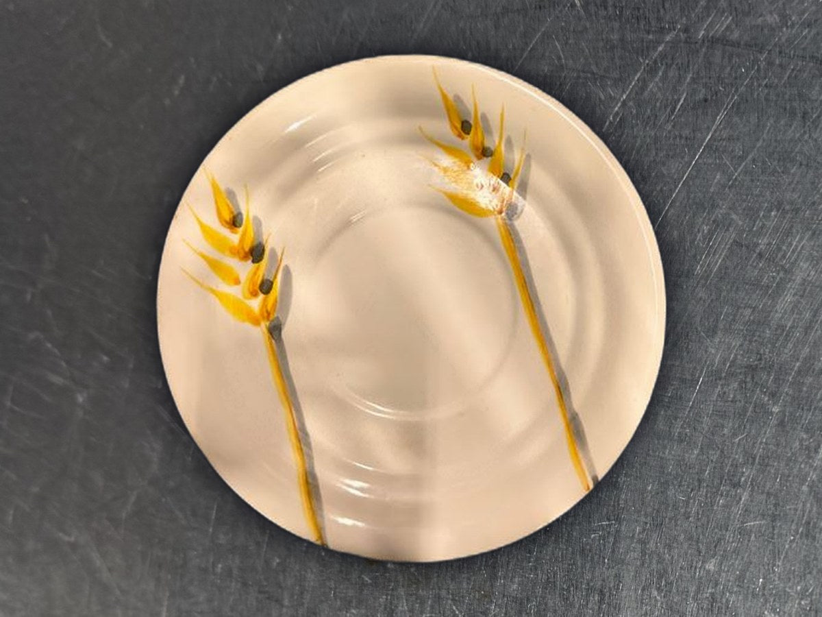 Mancer Hand painted Wheat Saucer: 43,152 ppm lead by XRF