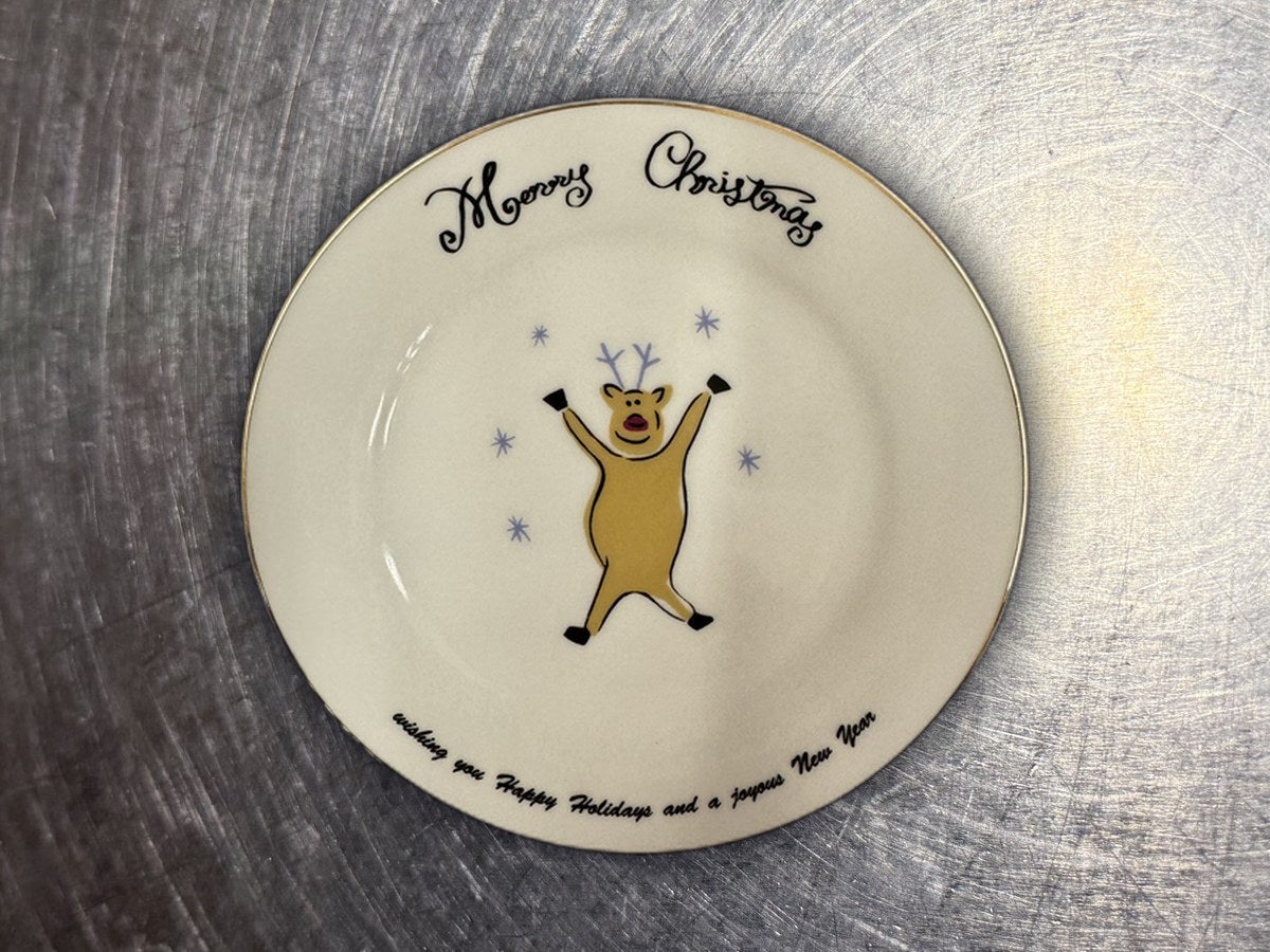 Merry Brite Reindeer Saucer: 44,933 ppm lead by XRF