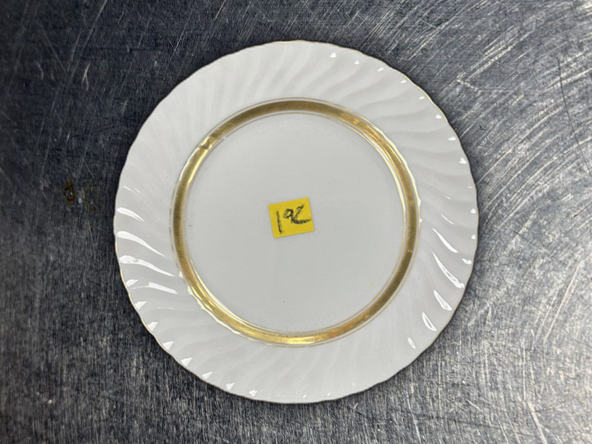 Mikasa Golden Swirl Dish: 34 ppm lead by XRF