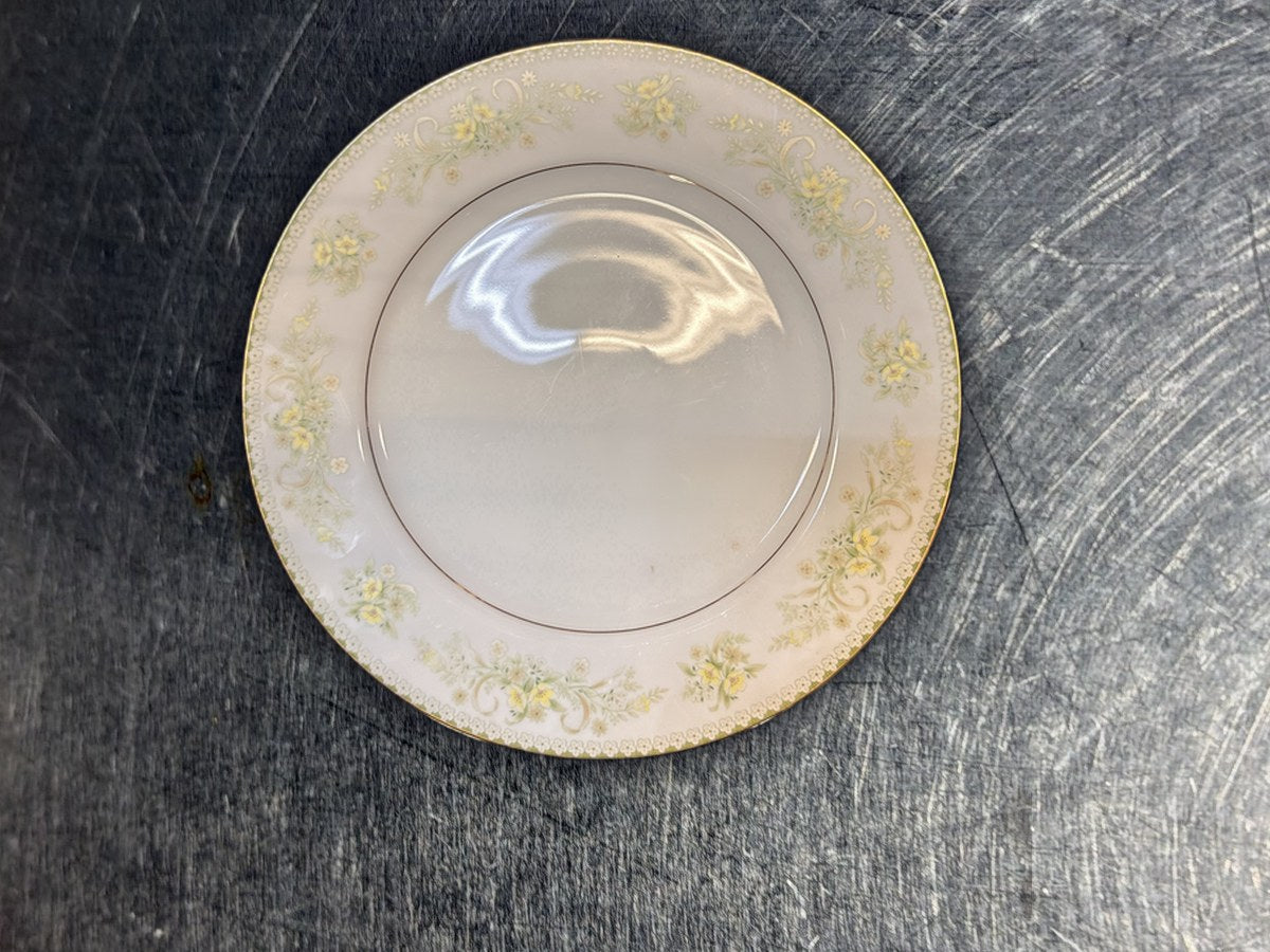 Mikasa Greenbriar Round Dish: 3,169 ppm lead by XRF