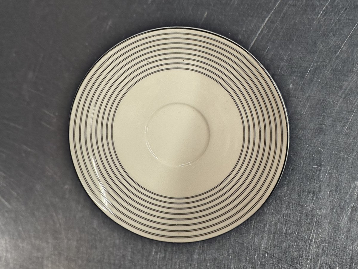 Mikasa Ultima + Swirl Saucer: 53,557 ppm lead by XRF