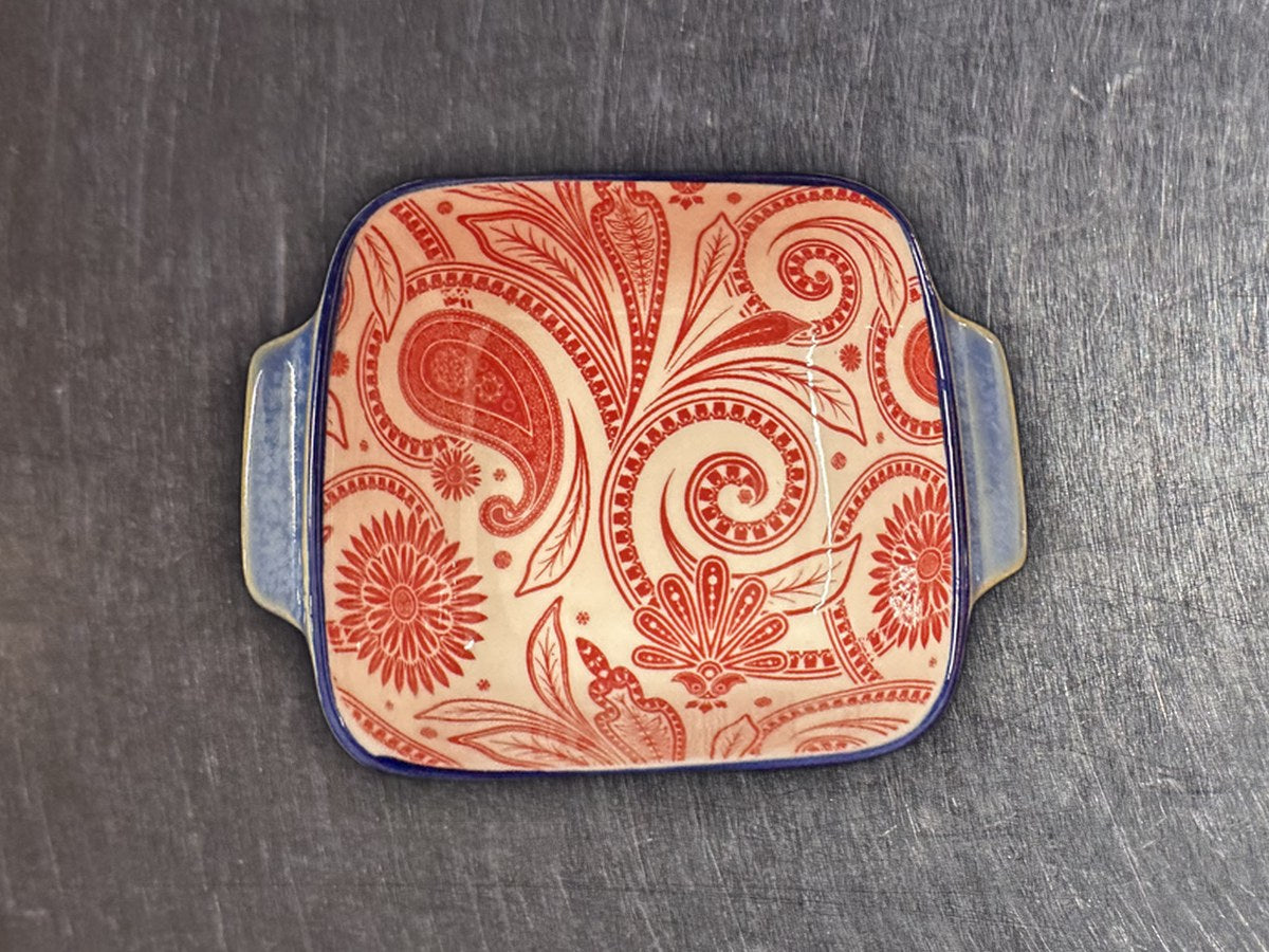 Ohh lala By Bia Red Bandana Square Bakeware: 124 ppm lead by XRF