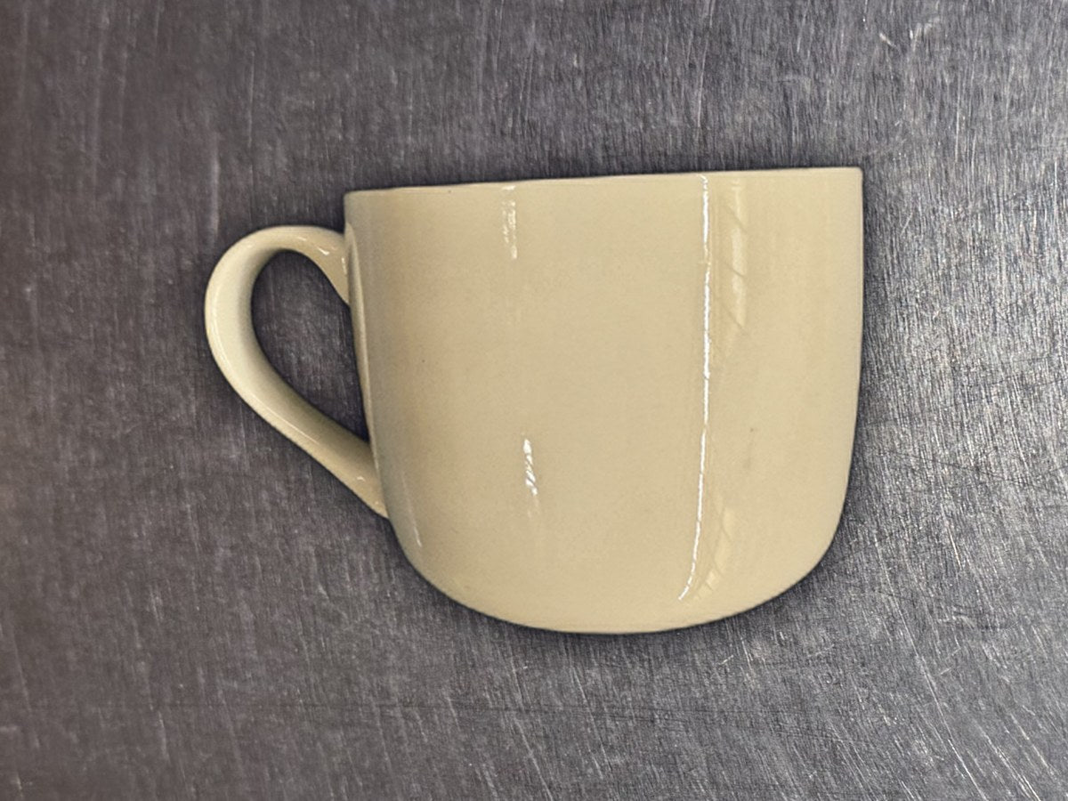 Oneida Ceramic Coffee Mug: 43 ppm lead by XRF