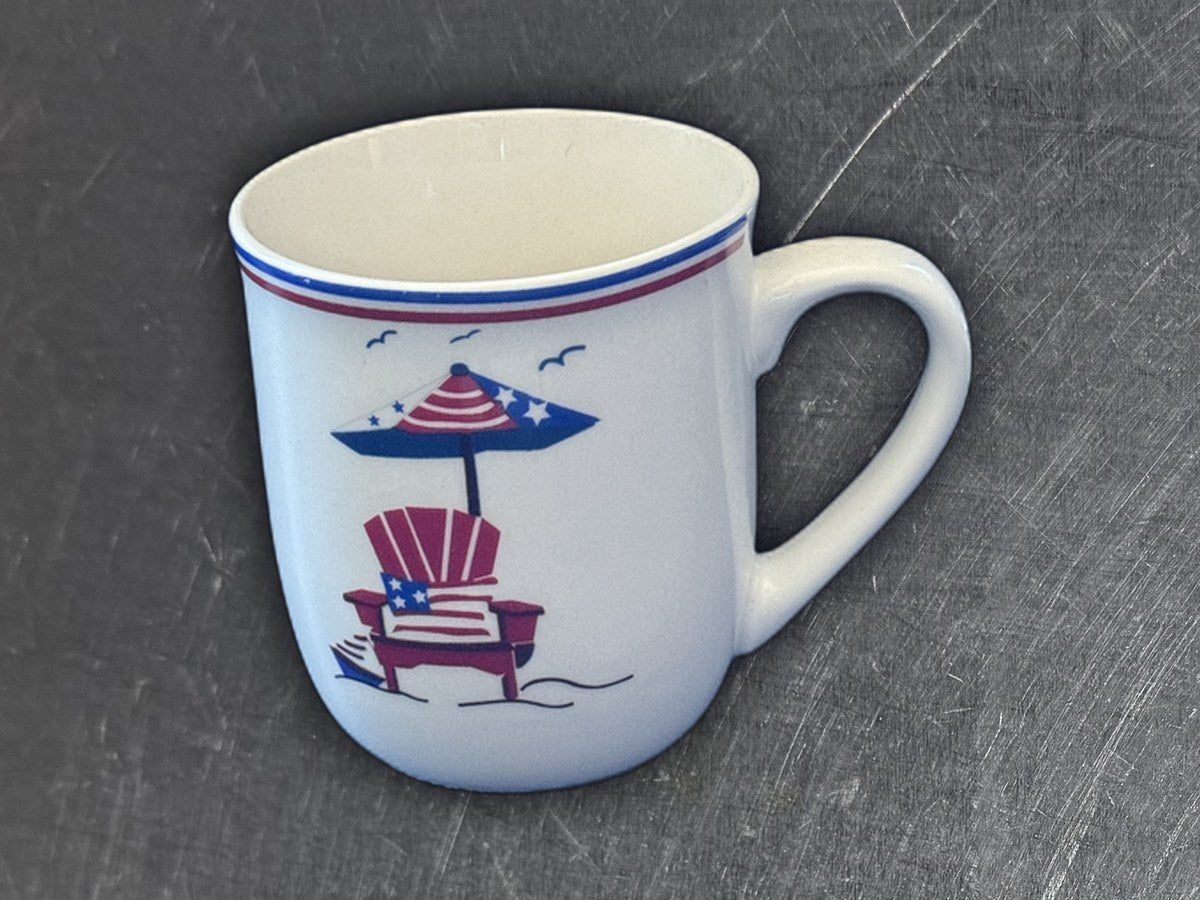 Patriotic beach flag mug
