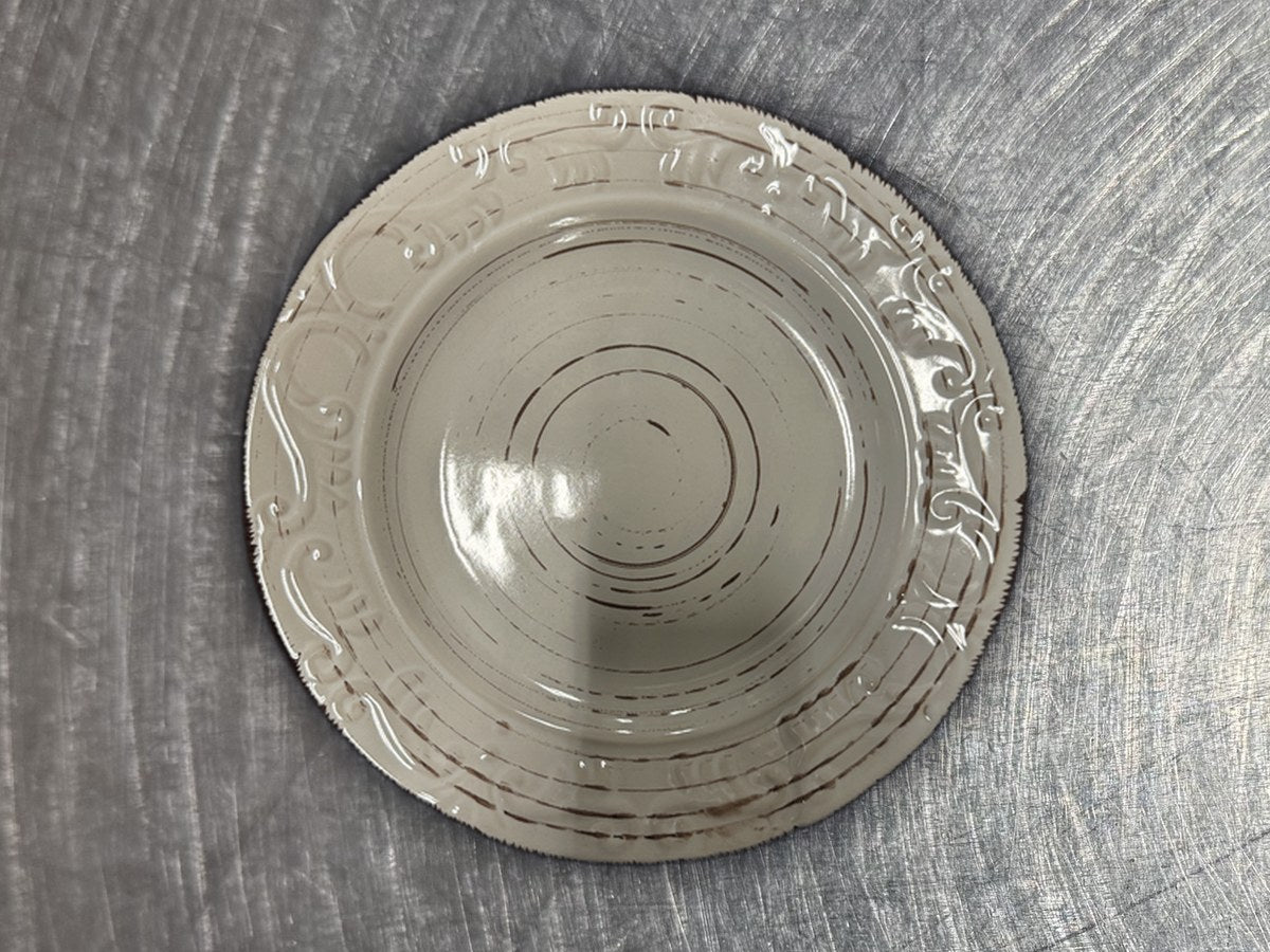 Pfaltzgraff Trellis Salad Plate: 539 ppm lead by XRF