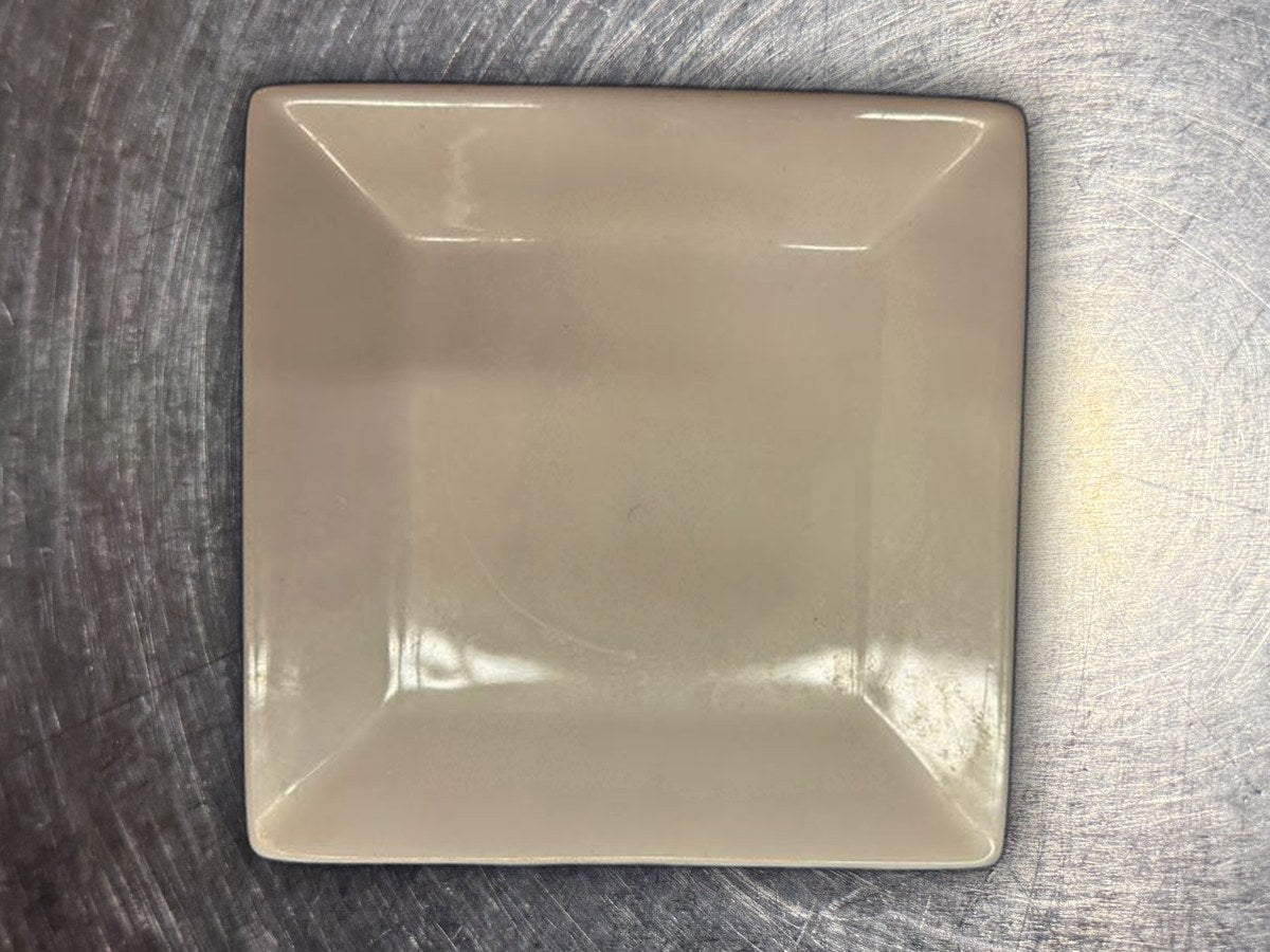 Pier 1 Imports Square White Dish: 37 ppm lead by XRF