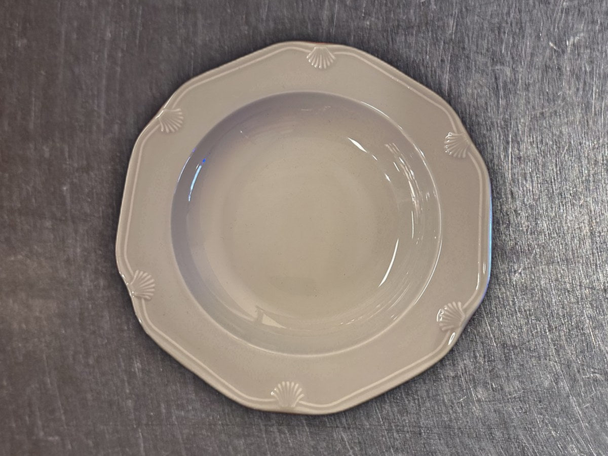 Pillvuyt Gray Eclectique Soup Bowl: 241 ppm lead by XRF