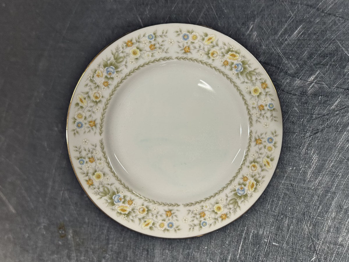 Priscilla Floral Dish: 23 ppm lead by XRF
