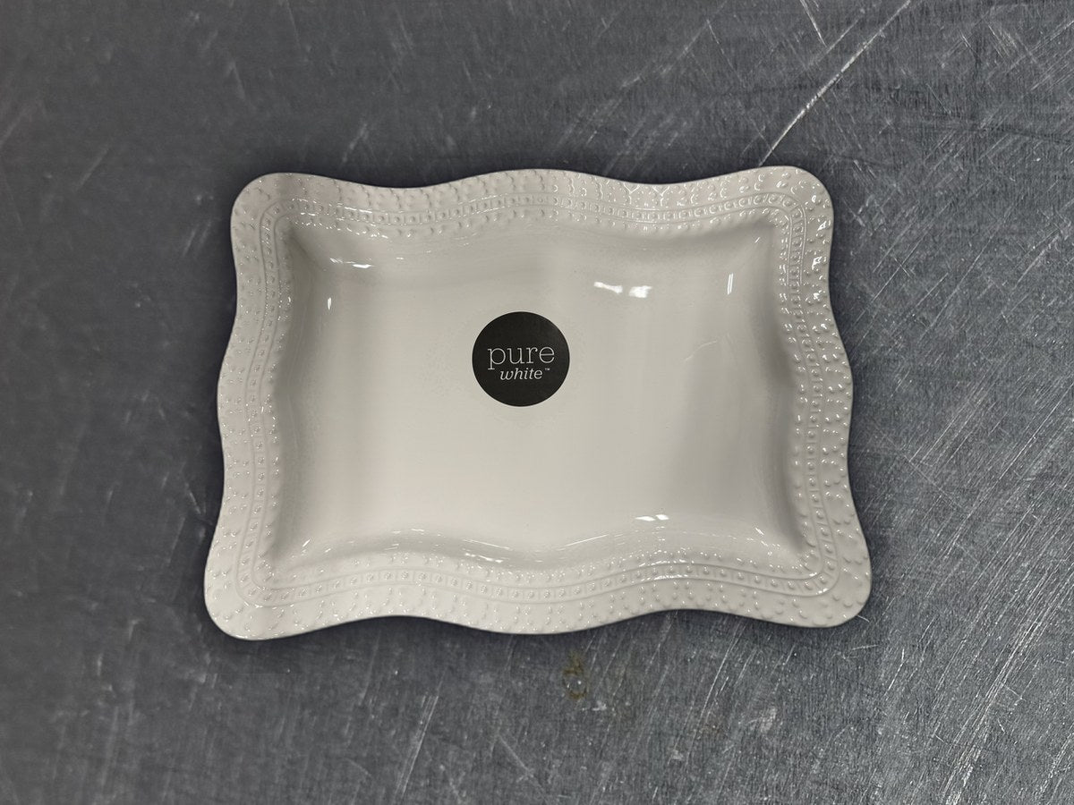 Pure White Rectangular Dish: 35,032 ppm lead by XRF