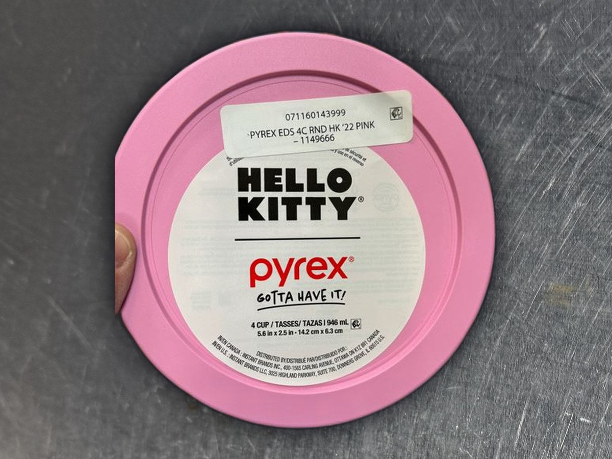 Pyrex hello kiity storage container