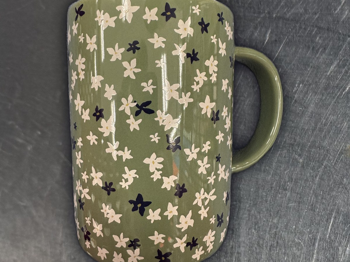 Room Essentials Cattleya Floral Design Mug: 2,093 ppm lead by XRF
