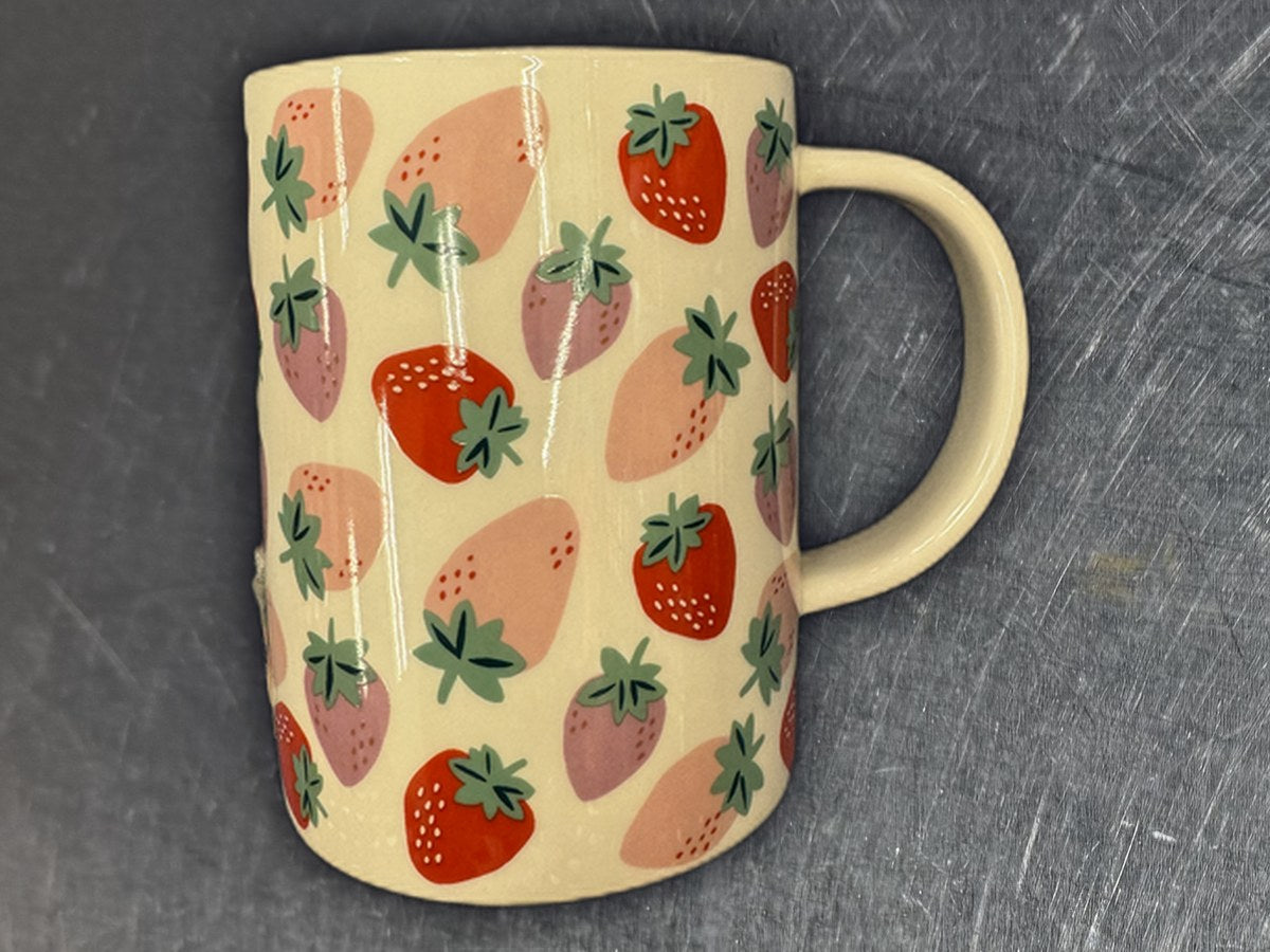Room Essentials Strawberry Design Mug: 63 ppm lead by XRF