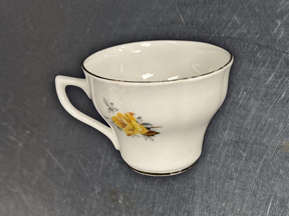 Rosina Red Rose Tea Cup: 144,055 ppm lead by XRF
