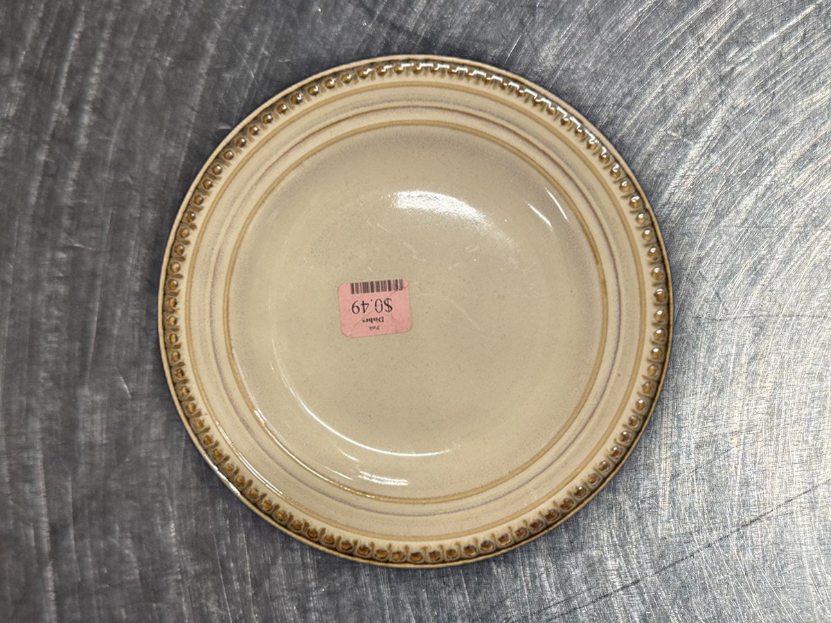 Round Ceramic Dish: 128 ppm lead by XRF