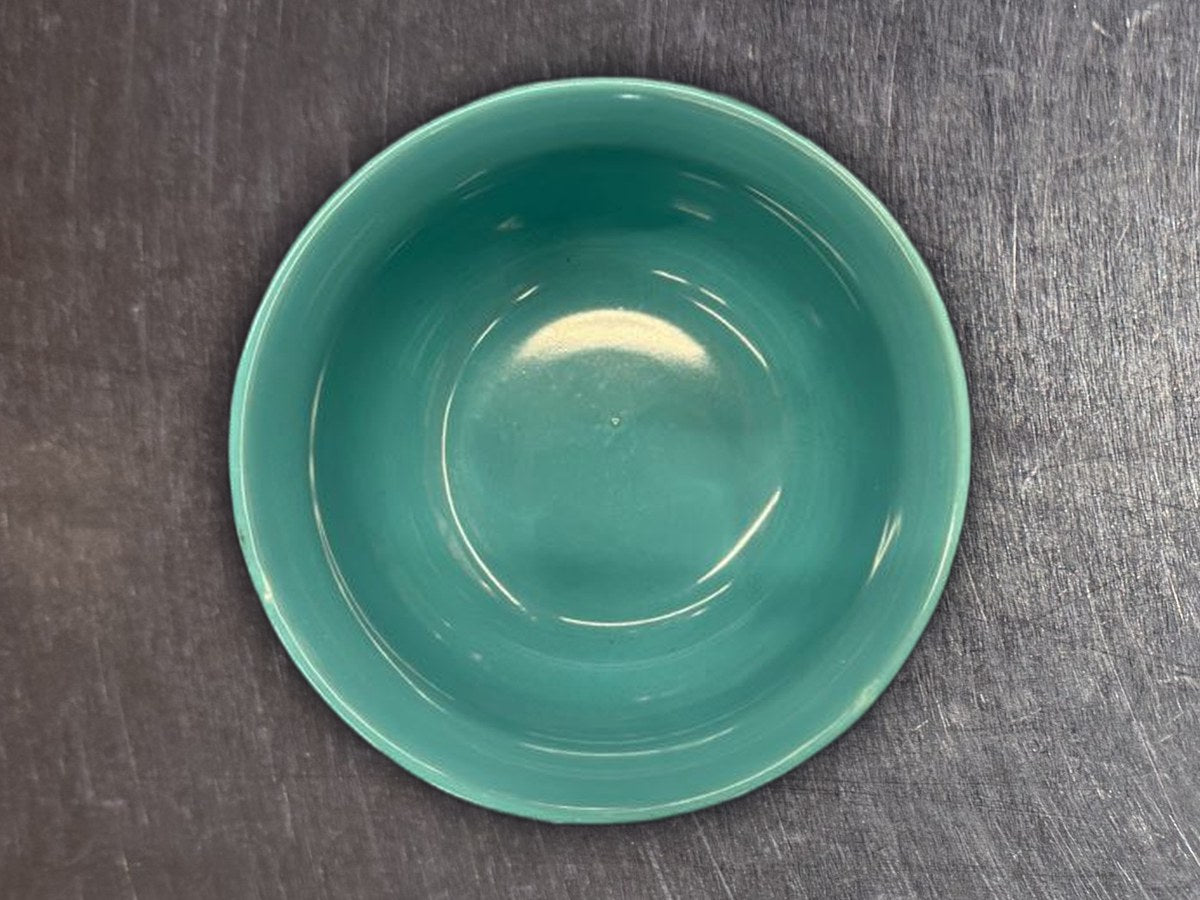 Royal Norfolk Teal Snack Bowl: 605 ppm lead by XRF