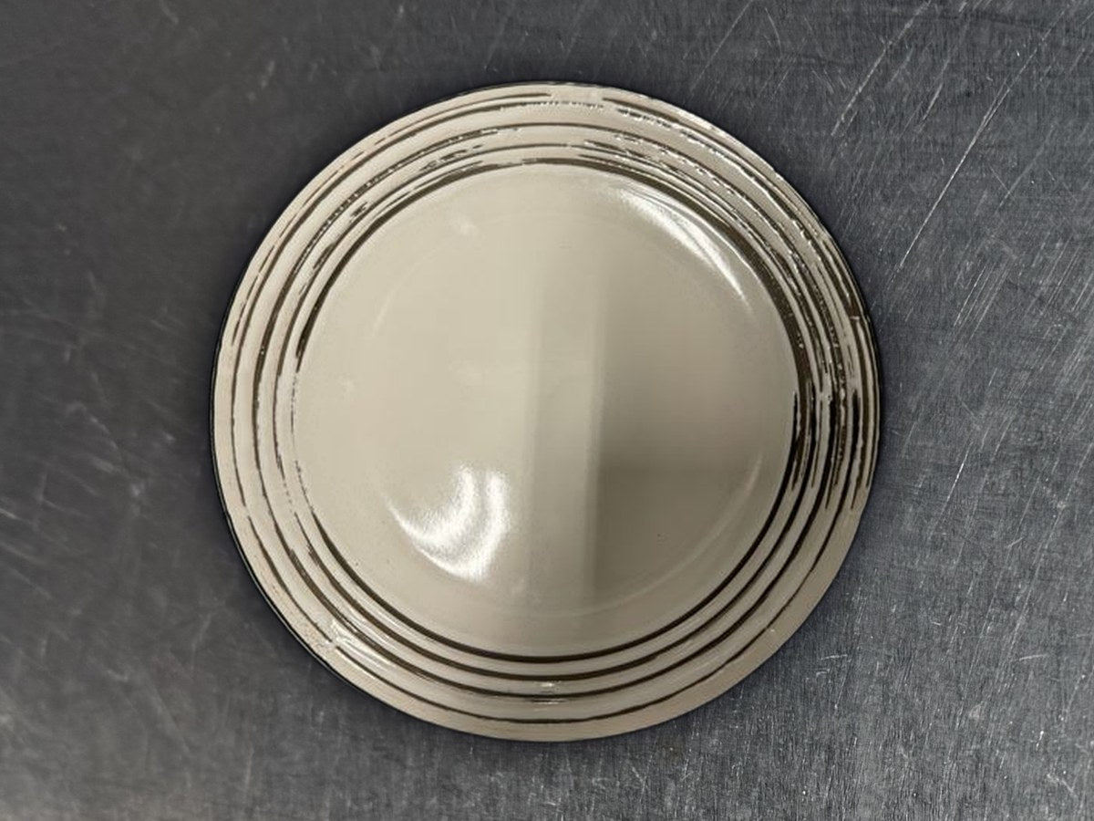 Scratch Collection Black Brush Dish: 821 ppm lead by XRF