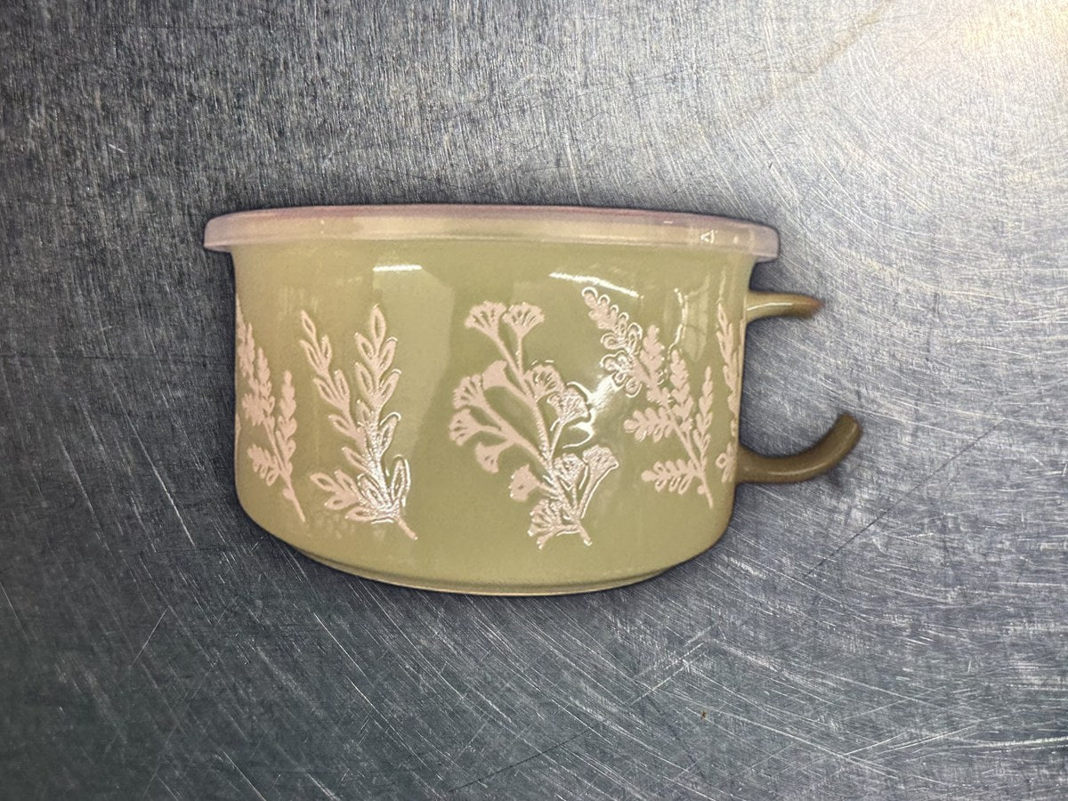 Souper Mug Boston Warehouse Ceramic Floral Mug: 365 ppm lead by XRF