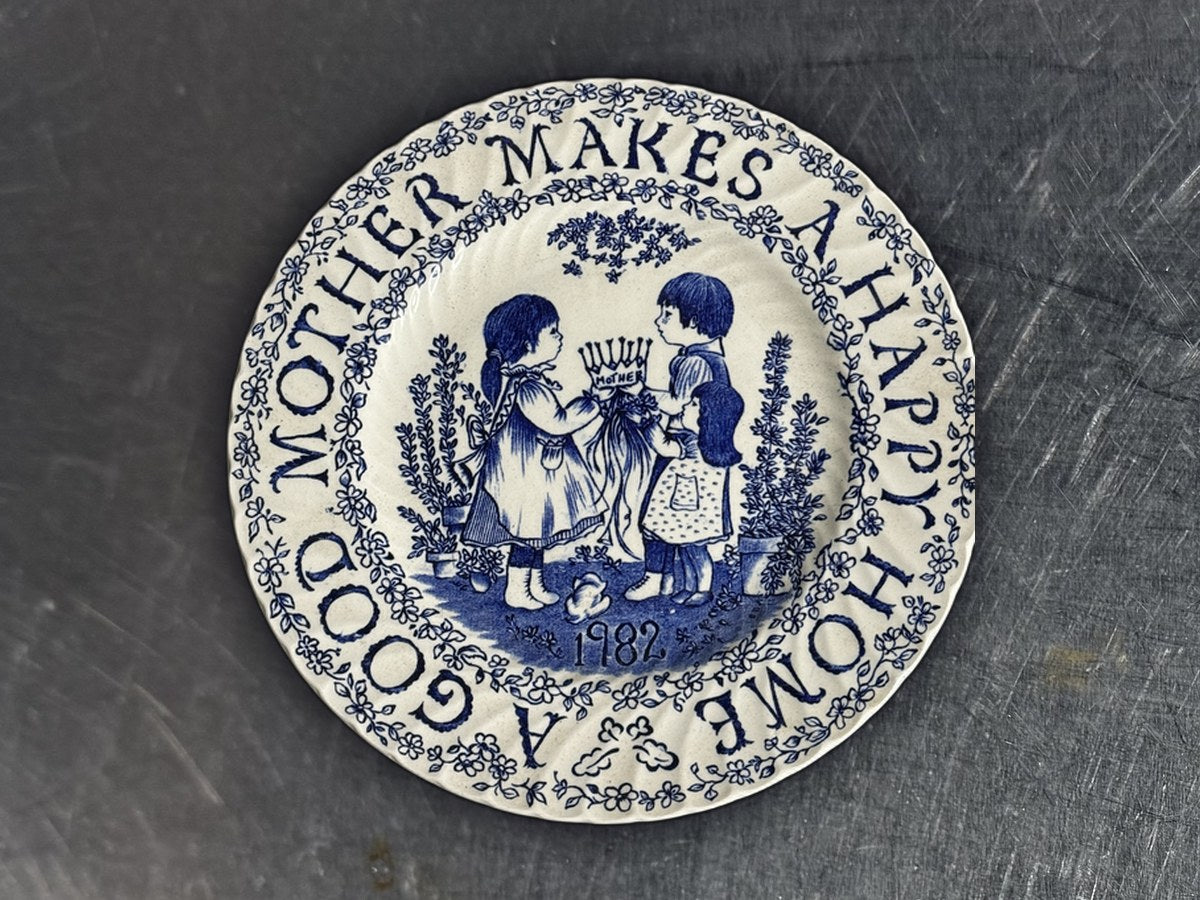 Staffordshire A Good Mother dish
