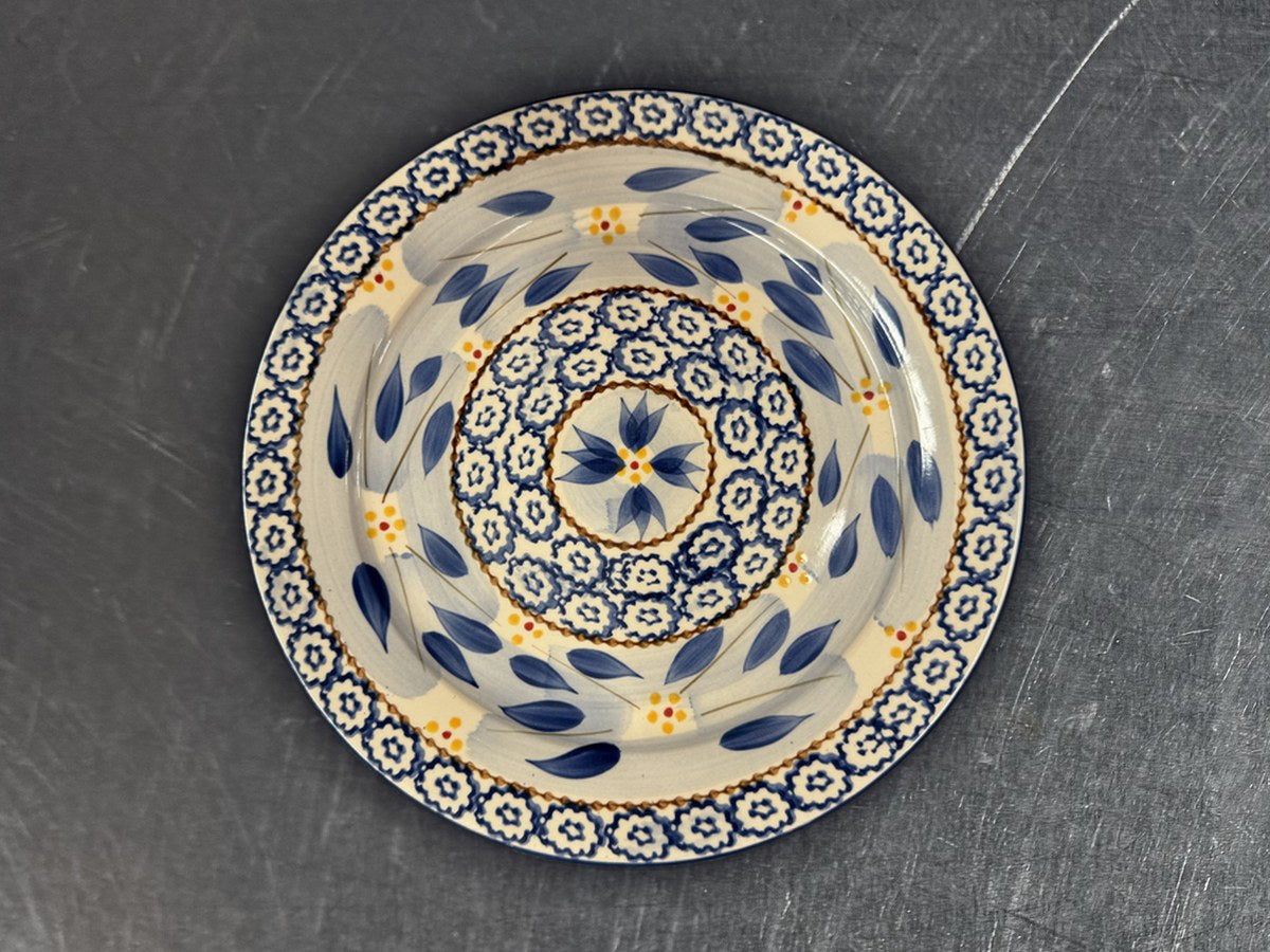 Temp-tations By Tara Blue Dish: 154 ppm lead by XRF